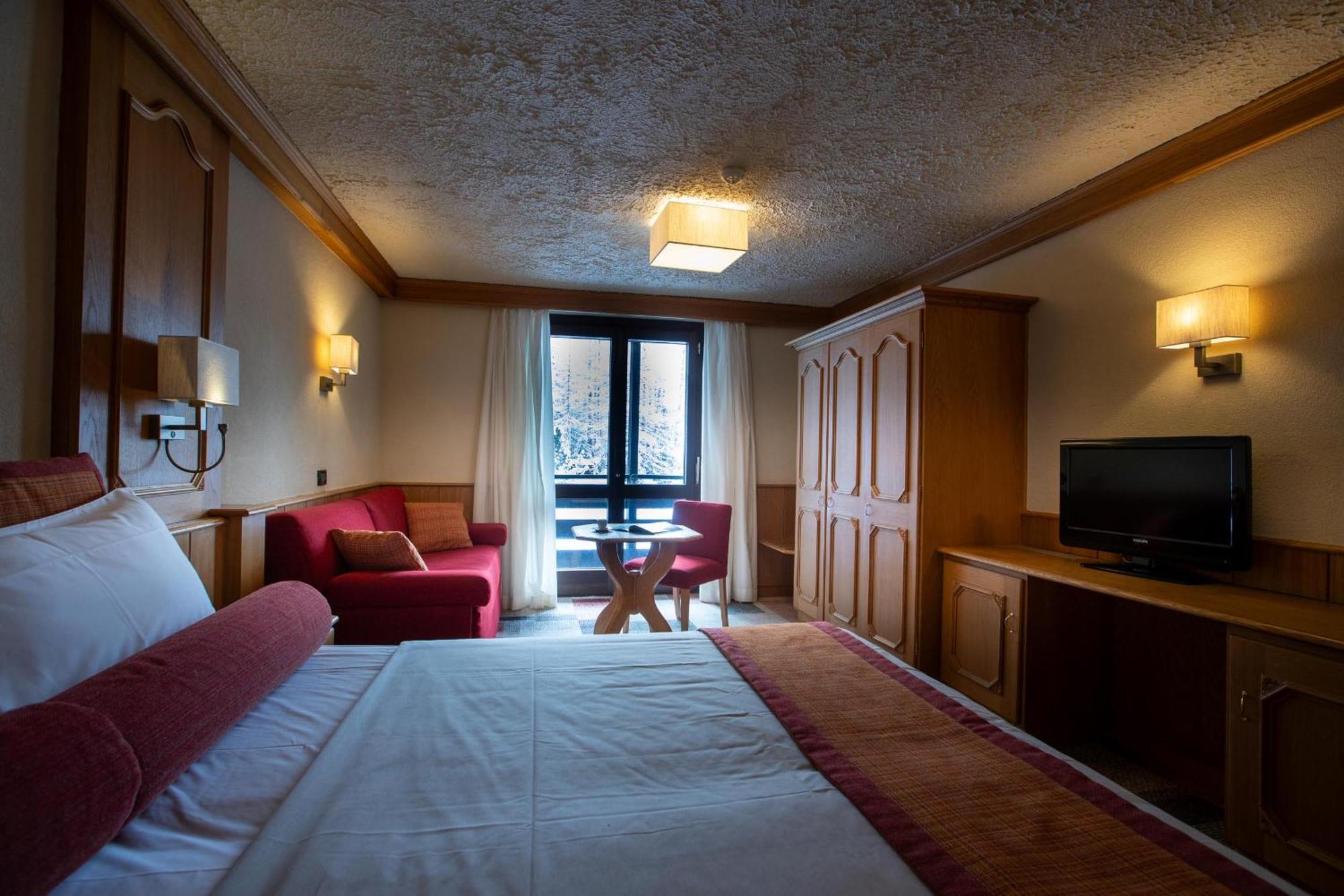 Hotel Intermonti Лівіньо Екстер'єр фото