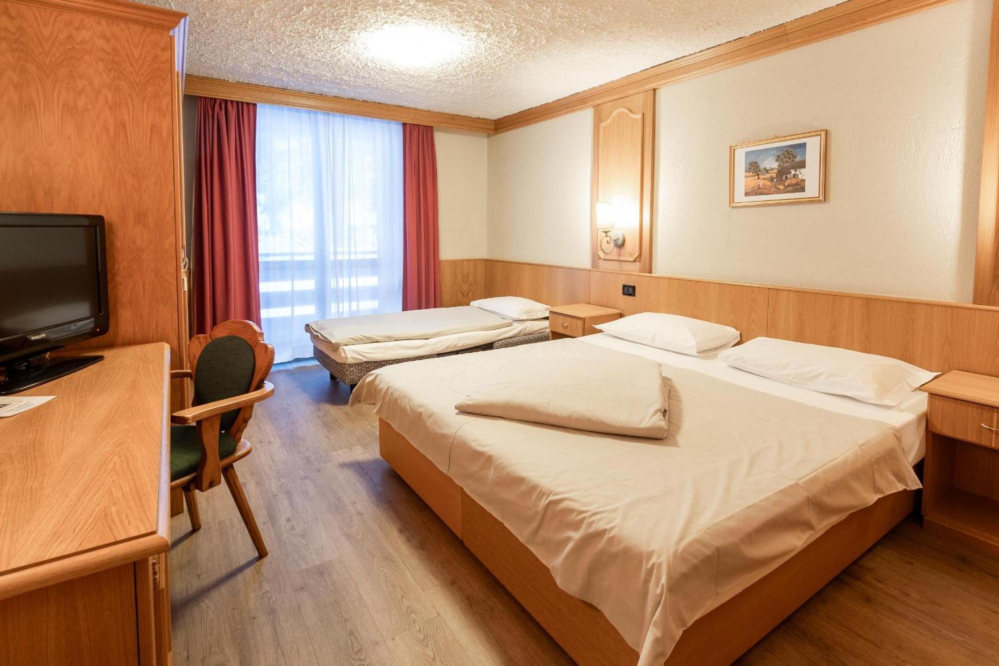 Hotel Intermonti Лівіньо Номер фото