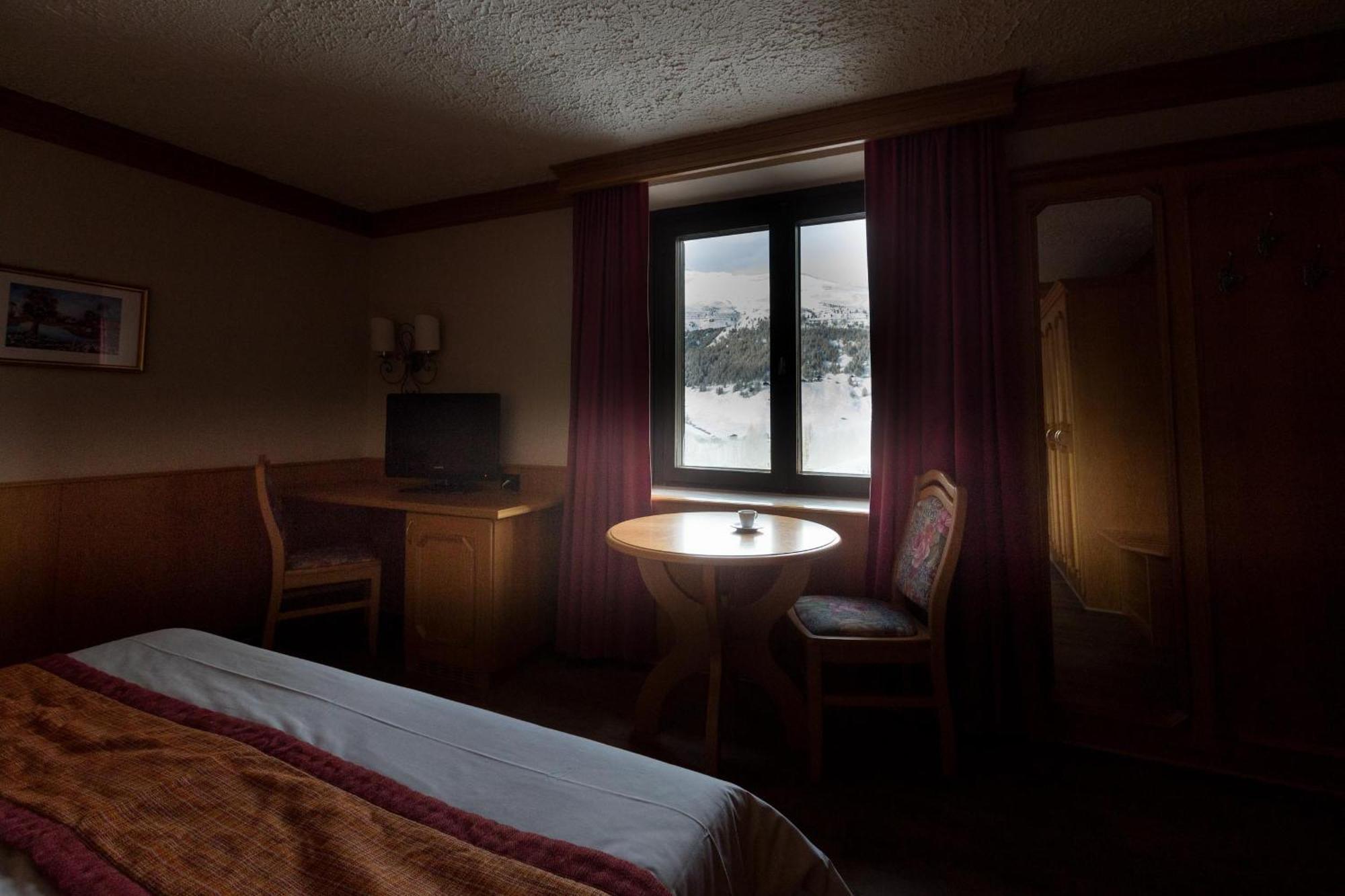 Hotel Intermonti Лівіньо Номер фото