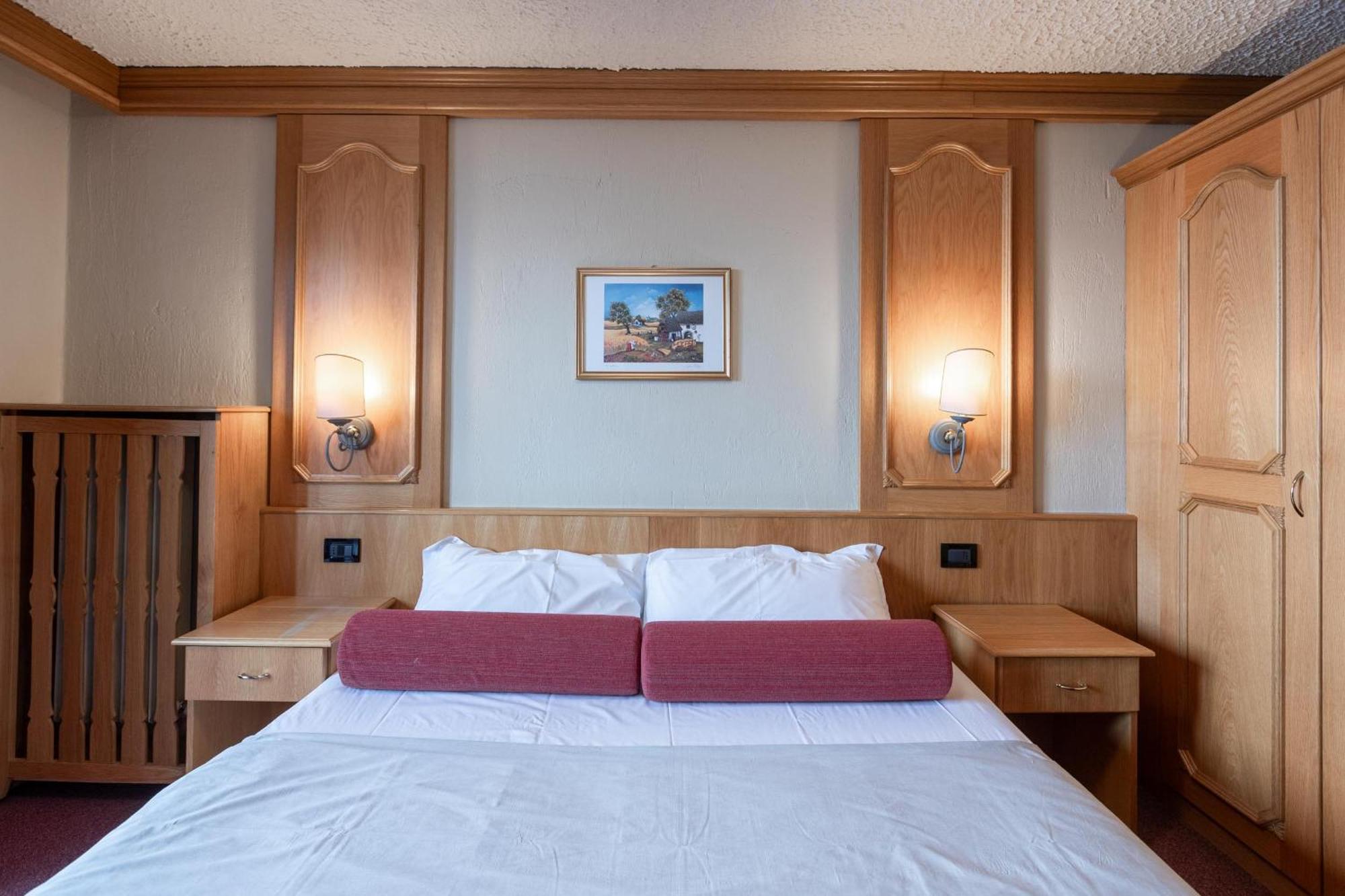 Hotel Intermonti Лівіньо Номер фото