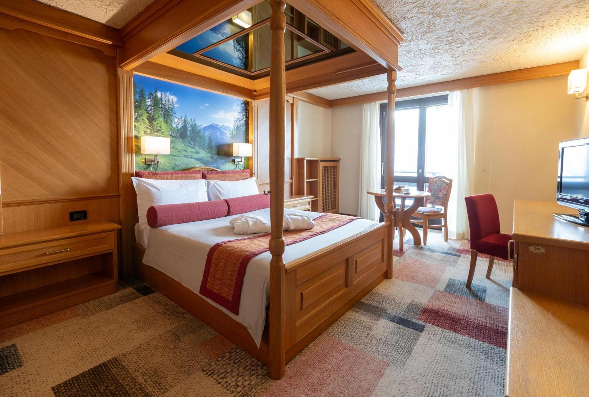 Hotel Intermonti Лівіньо Екстер'єр фото