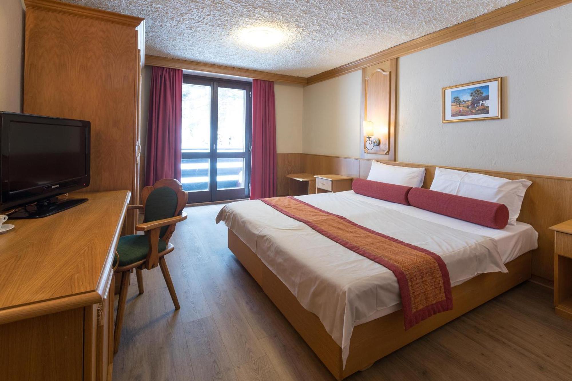Hotel Intermonti Лівіньо Номер фото